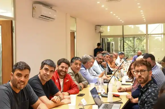 Tras la aprobación del endeudamiento, gremio de estatales bonaerenses solicitó la continuidad de la discusión salarial