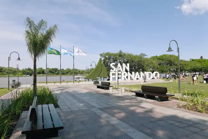 Emiten Alerta por crecida del Río de La Plata por el viento que trajo alivio en medio de la Ola de Calor