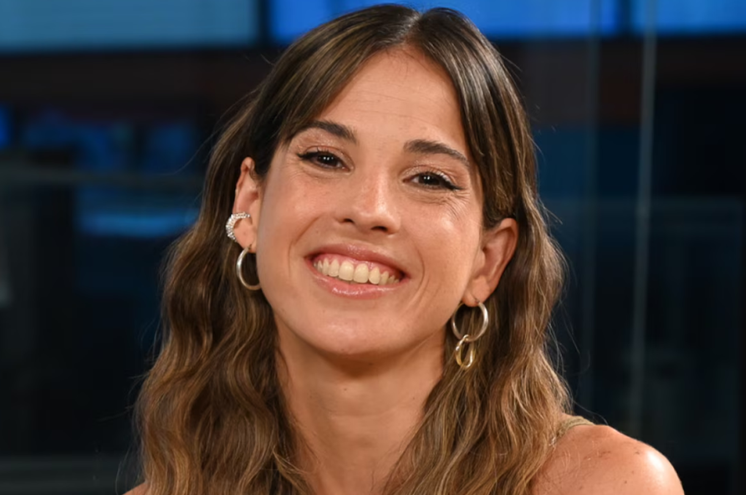 Cande Molfese reveló que una cantante famosa logró que la bajaran de un avión