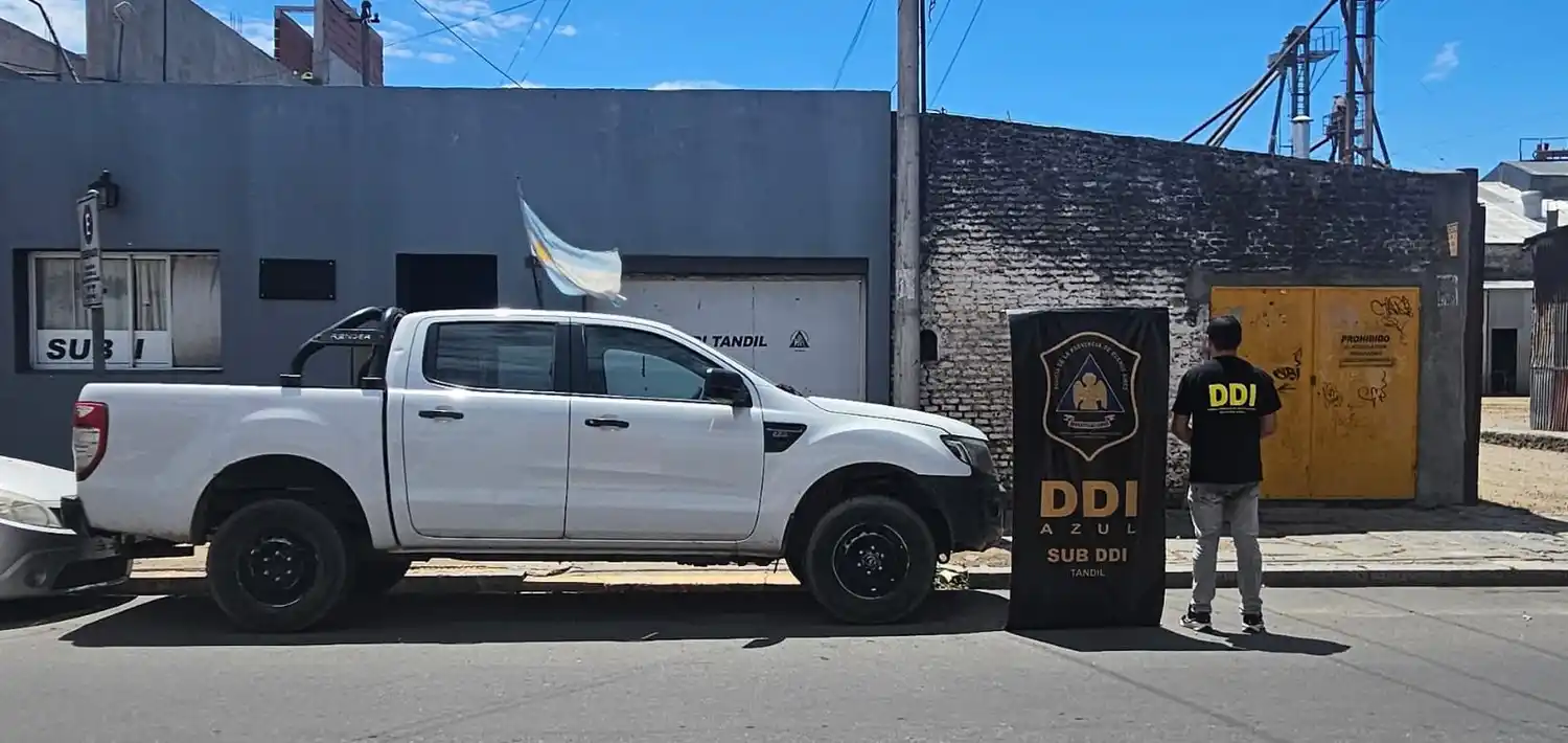 camioneta robada Sub DDI Tandil (1)