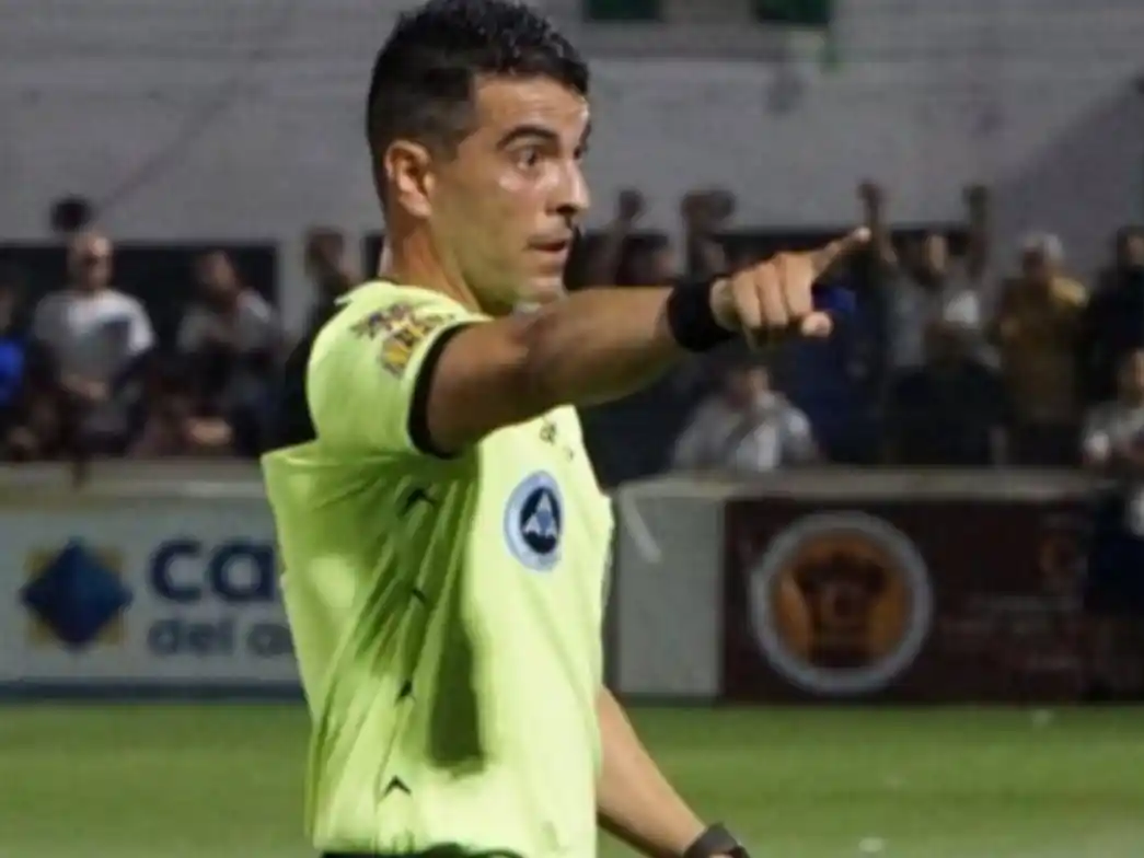 Javier Delbarba, el árbitrado designado para el partidazo del sábado a las 18 entre la Crema y el Lobo jujeño.