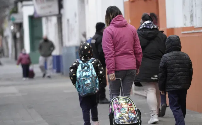 El programa Vouchers Educativos continúa en agosto.