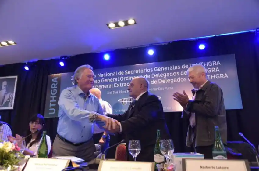 Barrionuevo defendió a Arroyo y afirmó que lo acompañará