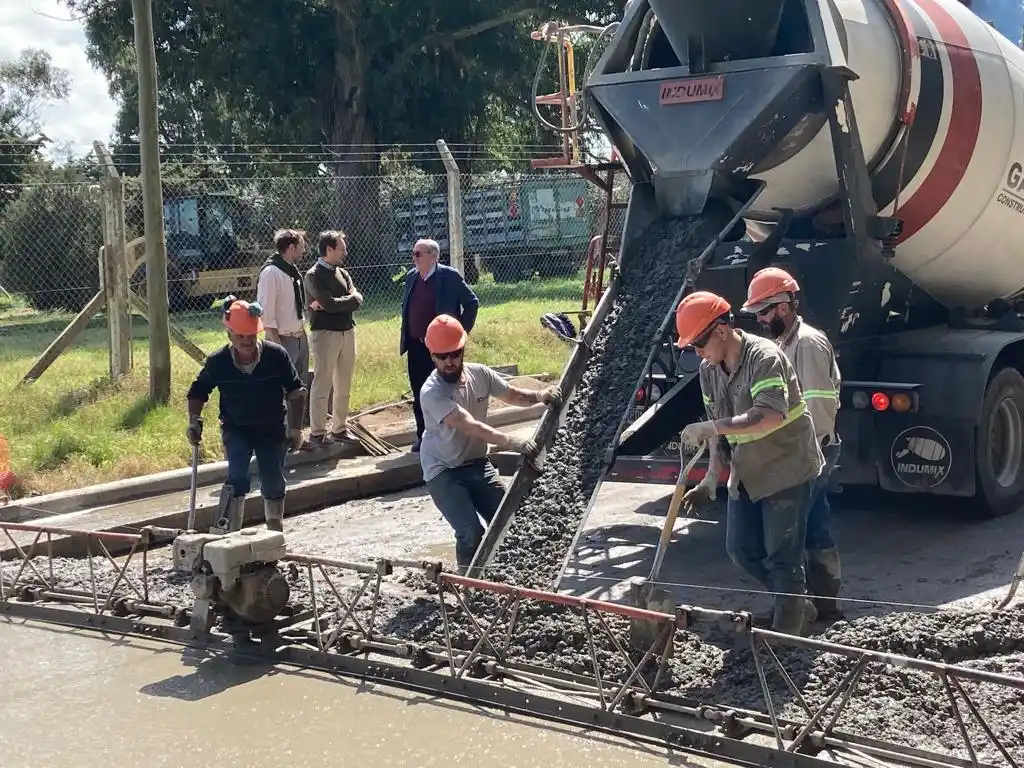 Las obras estan financiadas con recursos propios o gestionados ante el gobierno provincial y nacional.