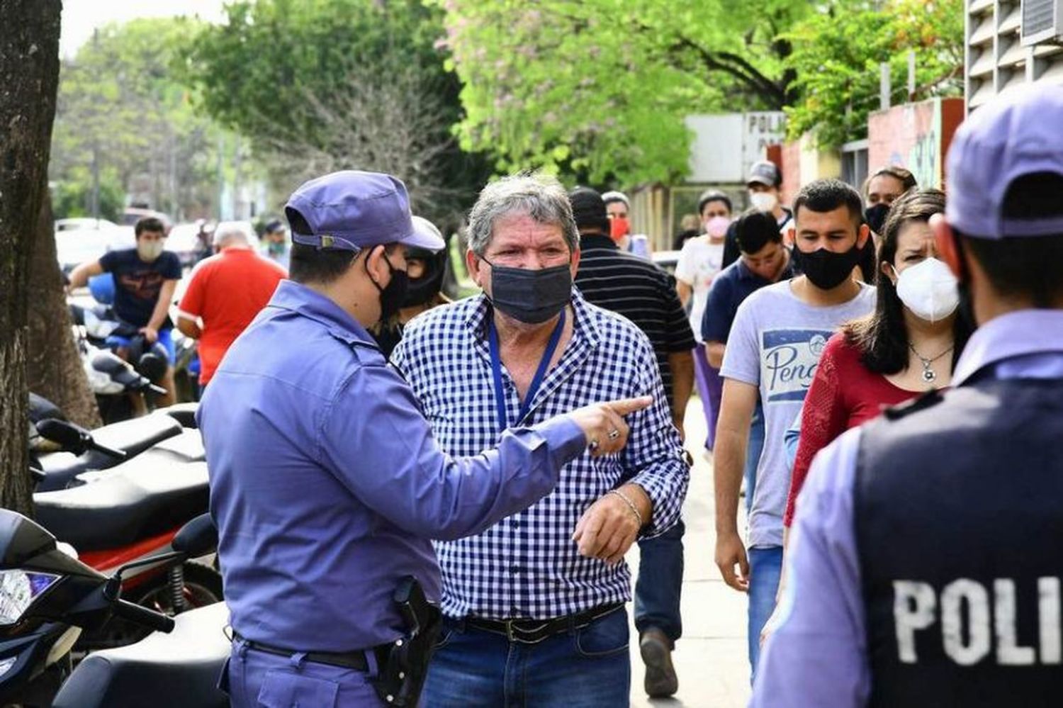 El ciento por ciento de la Policía provincial prestará servicio durante la jornada de hoy