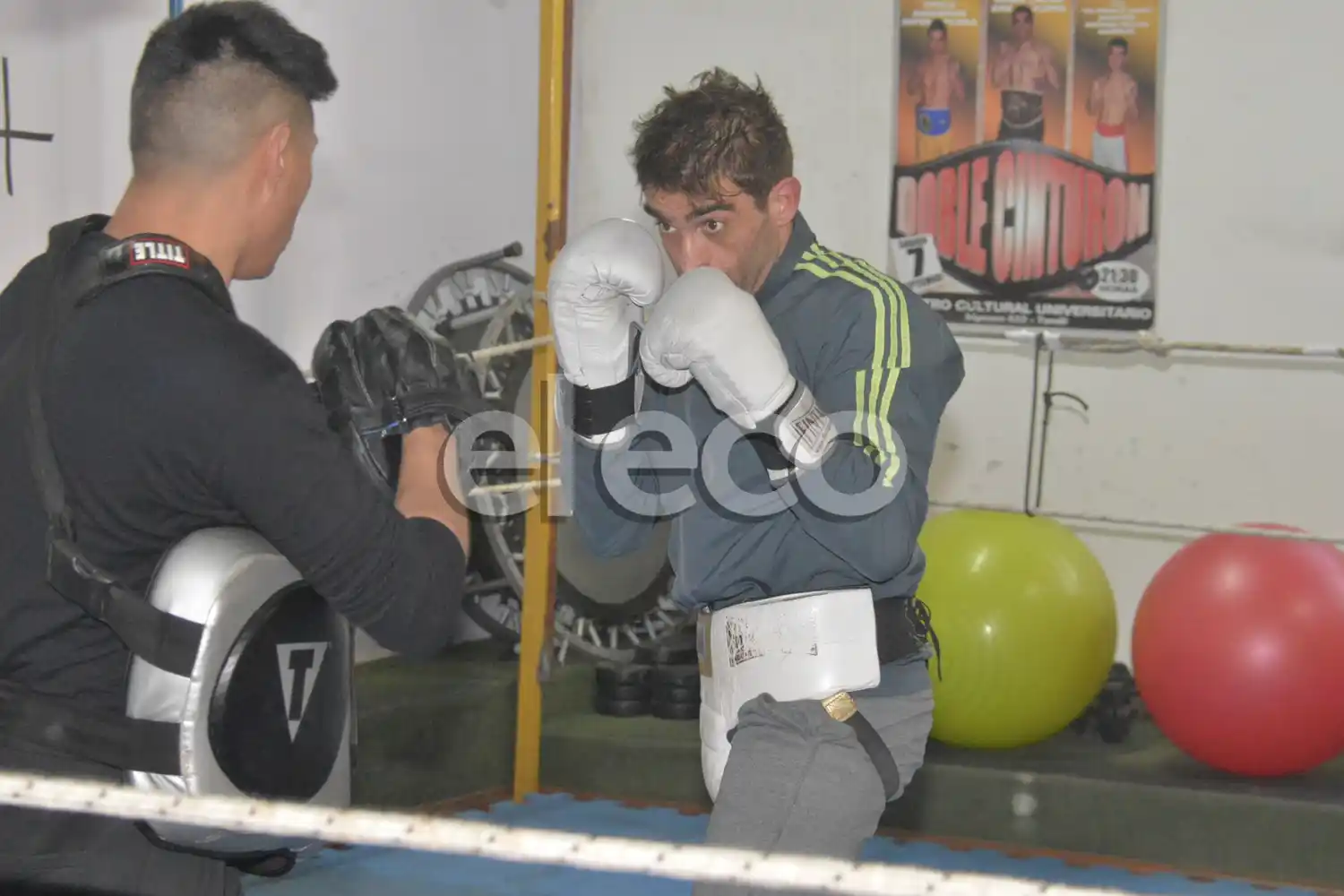 Rueda, en pleno entrenamiento con Sergio Escobar.