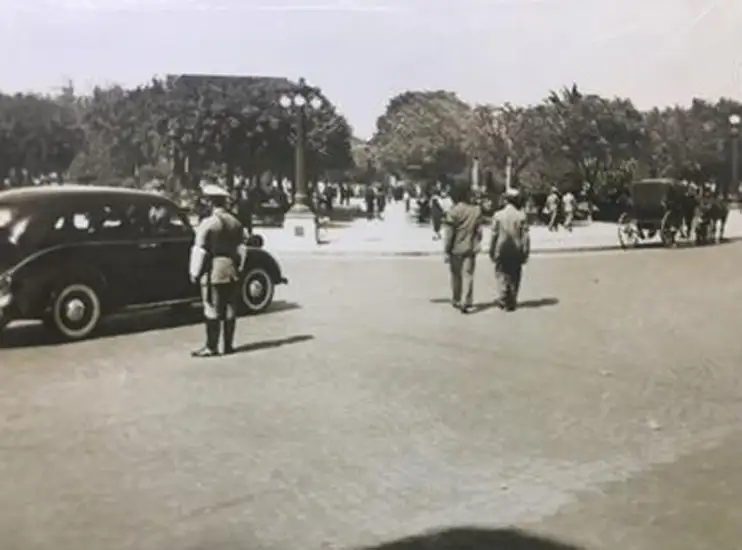 Acá cerca y hace tiempo….