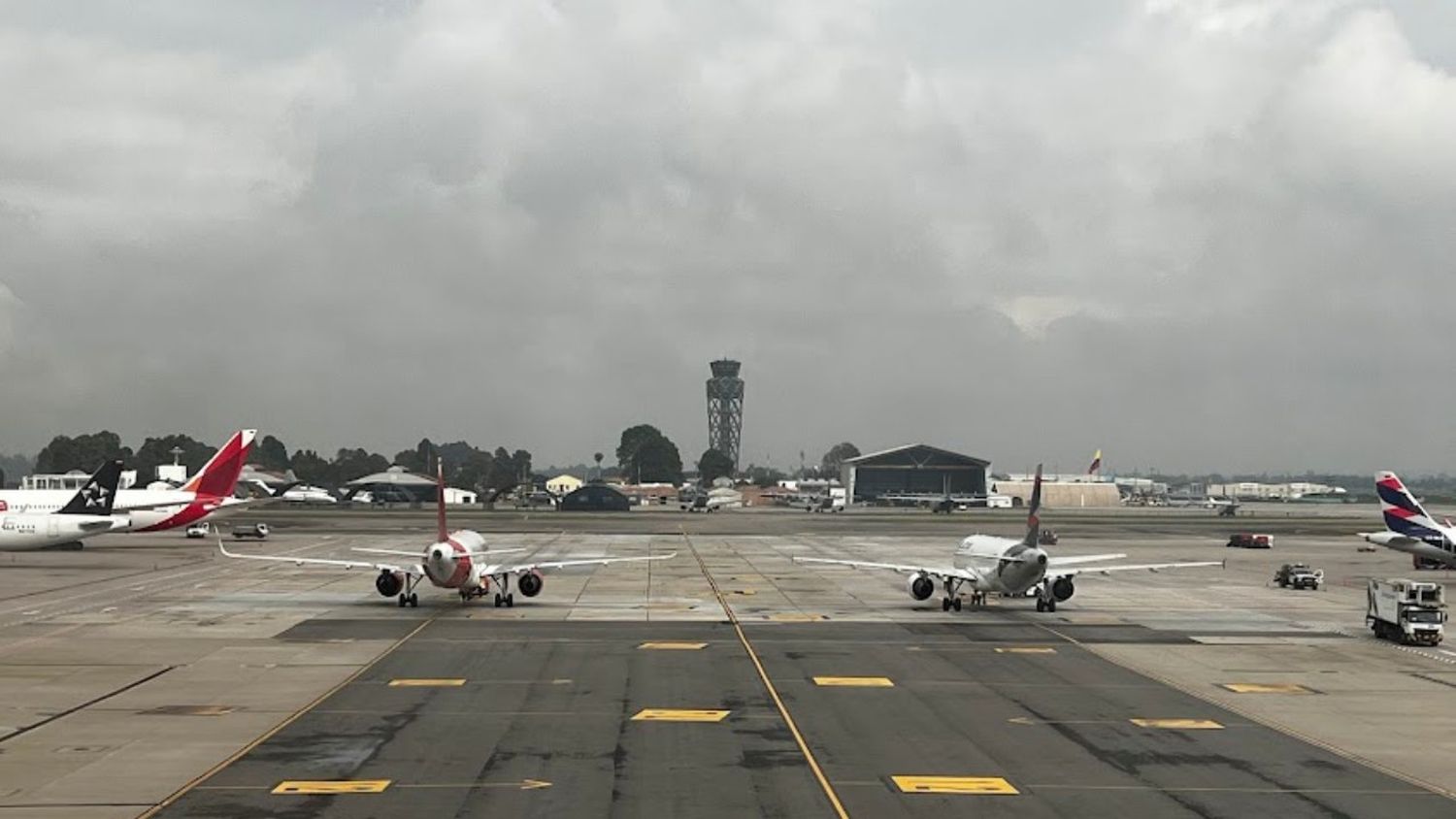 Gremios aeronáuticos colombianos impulsan modelo sindical basado en diálogo y sostenibilidad