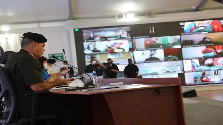 VLADIMIR PADRINO LÓPEZ JURA que en Venezuela se respetan los derechos políticos