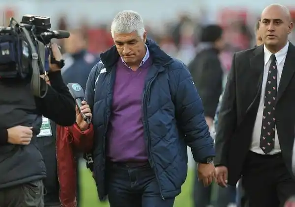 Por diferencias con Moyano, De Felippe dejó de ser DT de Independiente