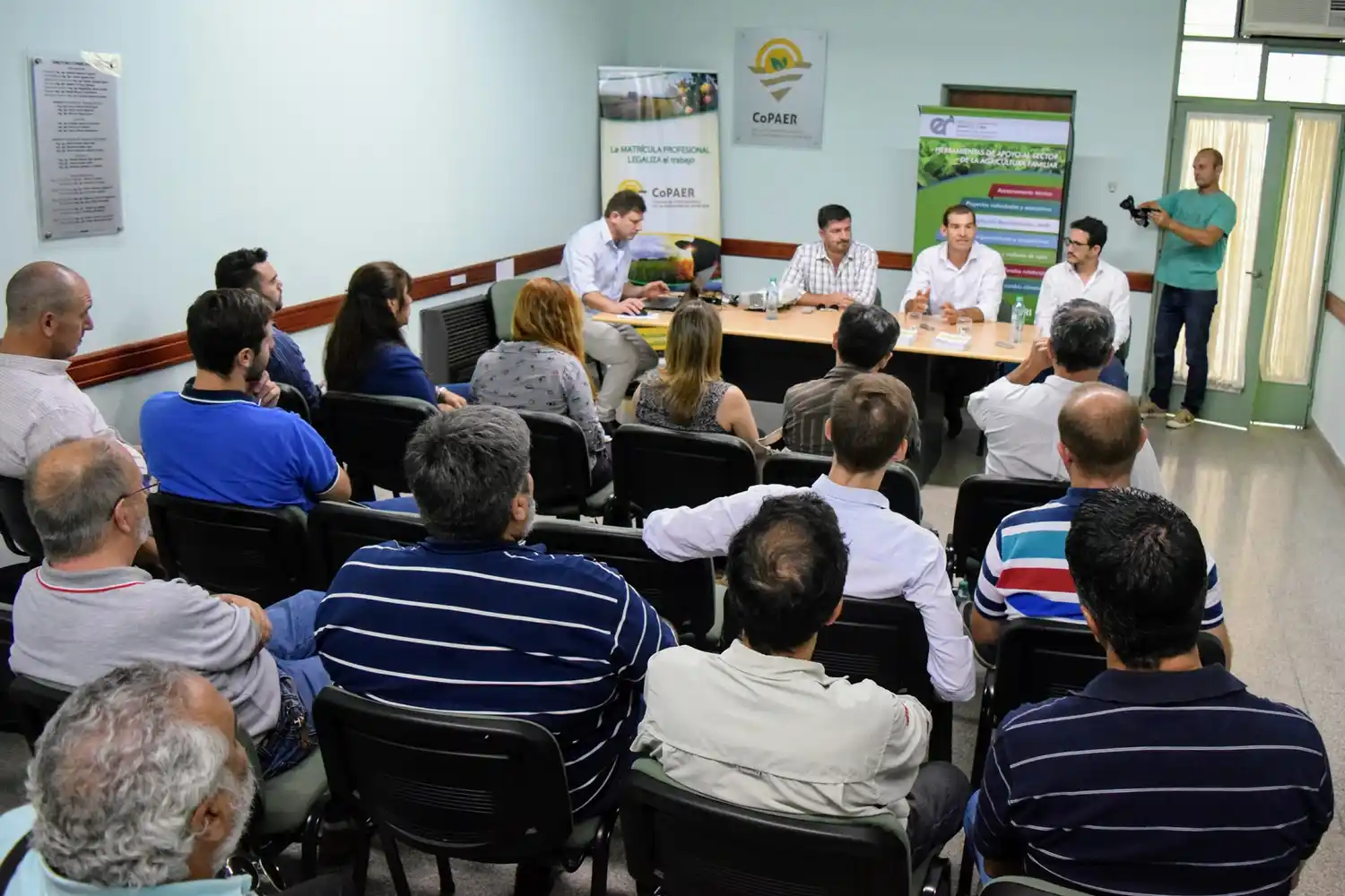 Se realizó la presentación del sistema de gestión de recetas agronómicas online