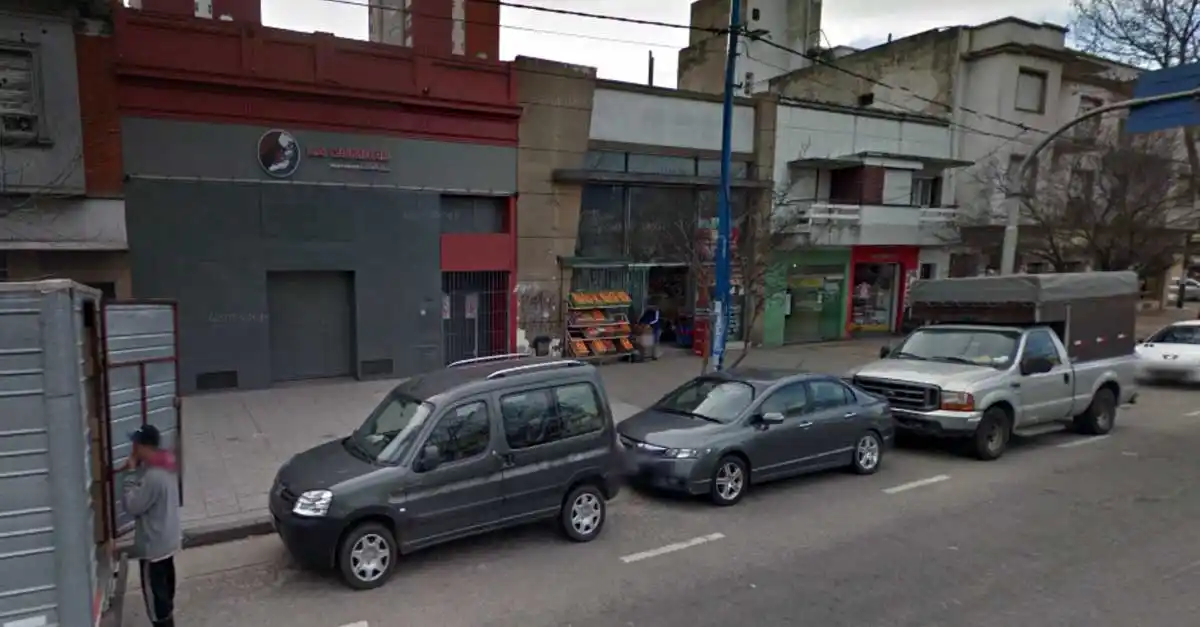 Intentan robar a un vendedor ambulante: cuatro aprehendidos