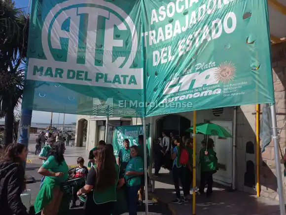 El Gobierno bonaerense convocó a los gremios estatales a una nueva paritaria