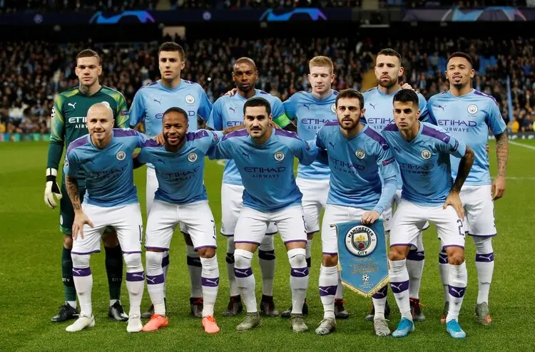 El Manchester City será excluido de la Champions League y pagará millonaria multa