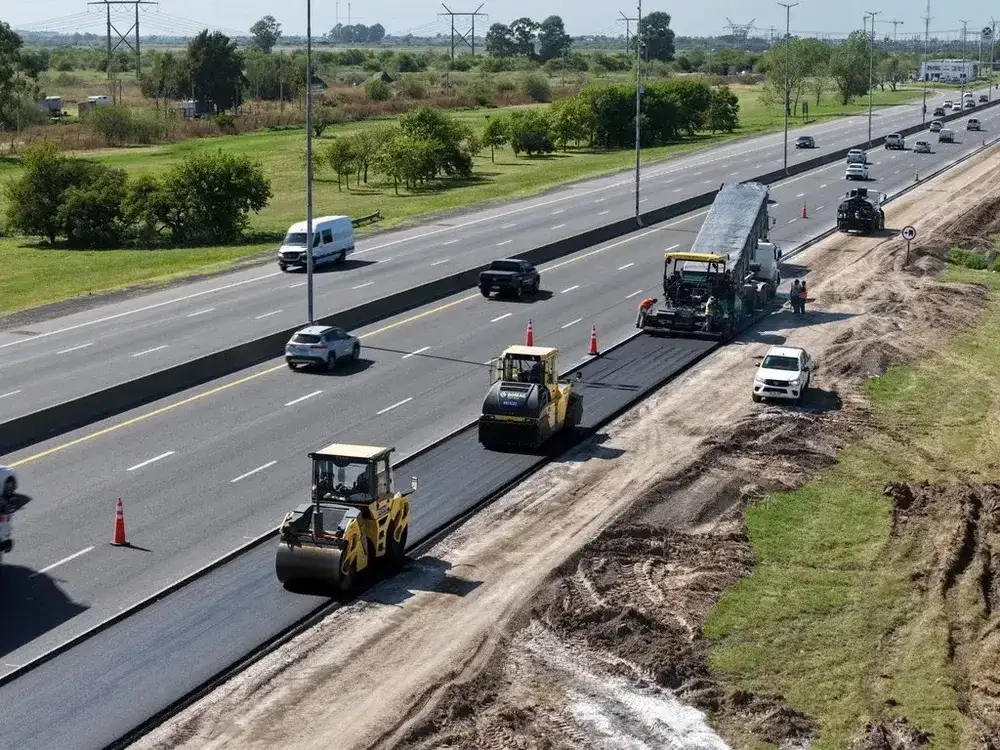 Comenzó la ampliación de la autopista Buenos Aires-La Plata: sumarán un cuarto carril en 20 kilómetros