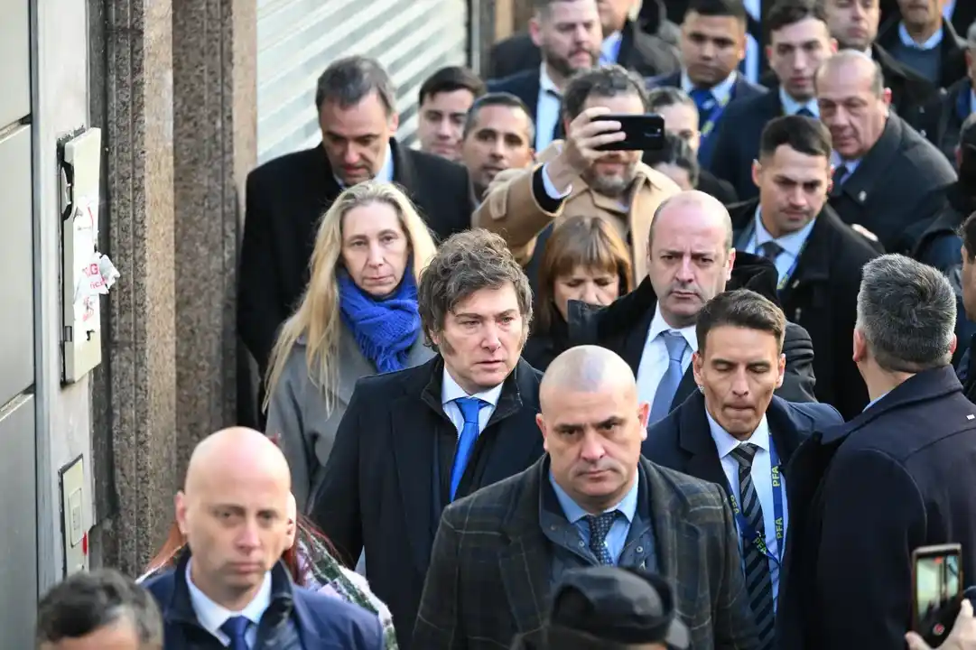 Milei participó del acto por los 31 años del ataque a la AMIA