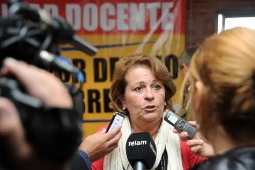 Docentes ya advierten que «un 15% de aumento salarial se rechazará de plano»
