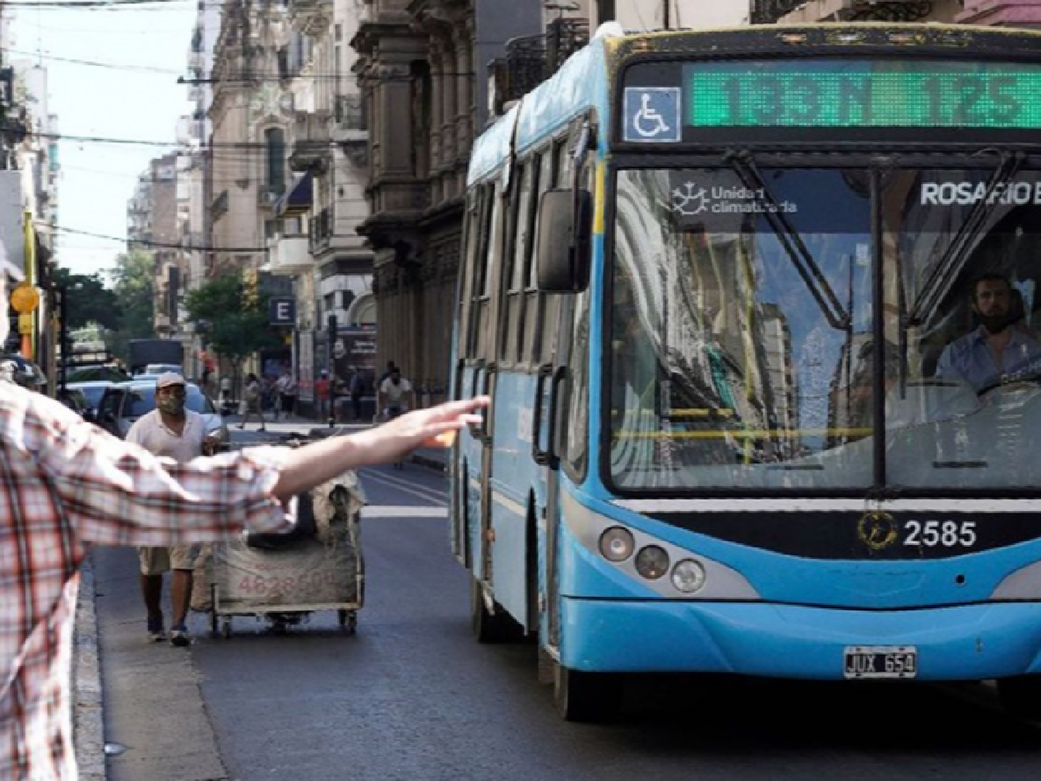 Aumentan 40% las compensaciones al transporte público del interior