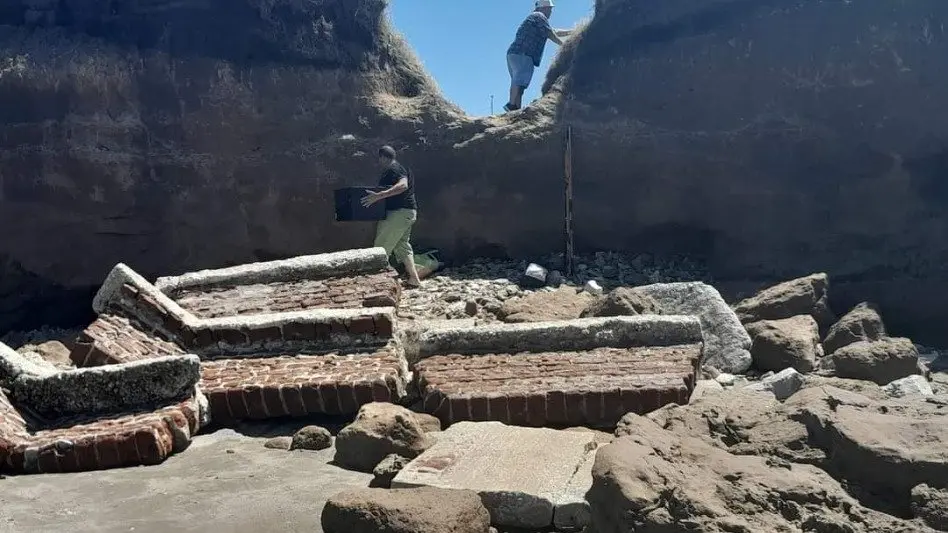 Derrumbes en Camet Norte por el avance del mar: "quieren declararlo reserva y que no se hagan obras en ese sector"