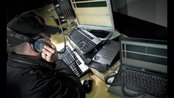 ESPIONAJE a «Fico» Gutiérrez : interceptación ilegal en su sede de Medellín