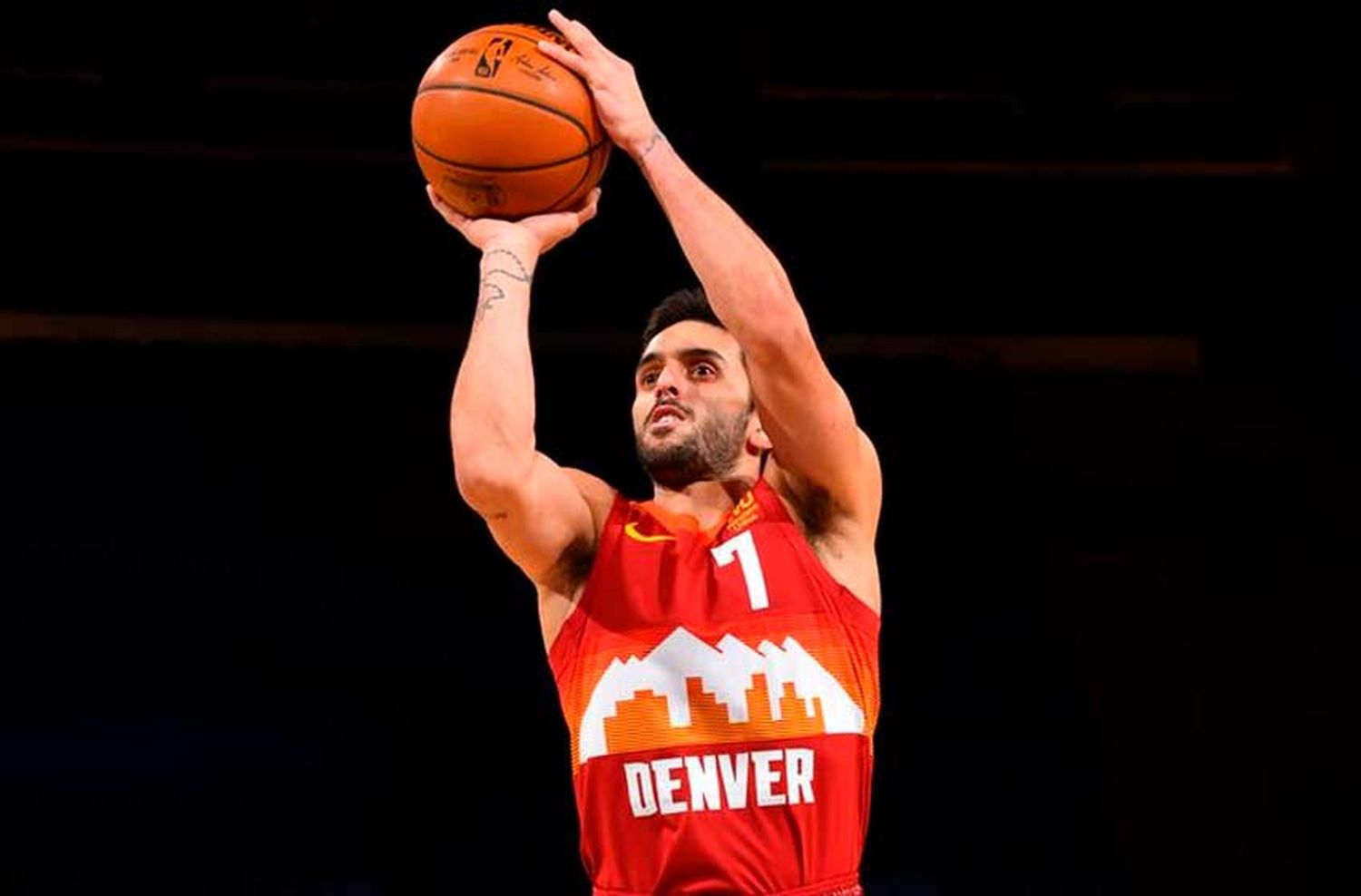 Facundo Campazzo tuvo una noche a puro triple en la nueva victoria de Denver Nuggets