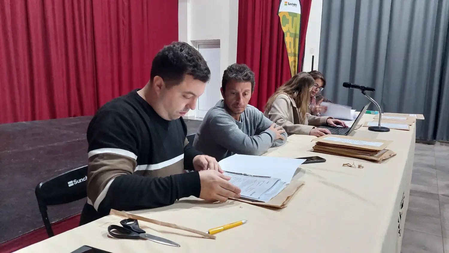 Sunchales abrió la licitación para adquirir 220 luminarias LED y 145 columnas - 2