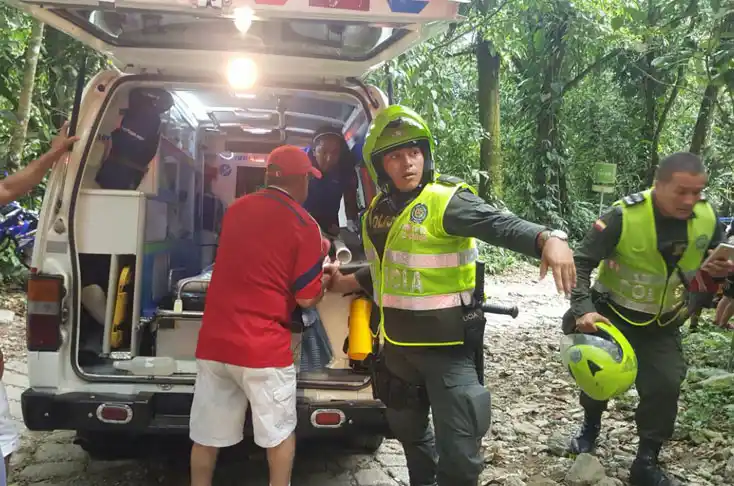 Colombia: Al menos 11 muertos tras voltearse puente colgante