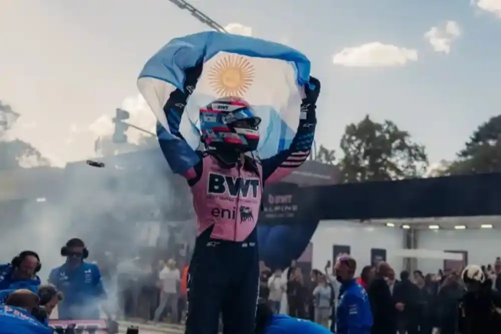 Fotos: Redes Sociales.