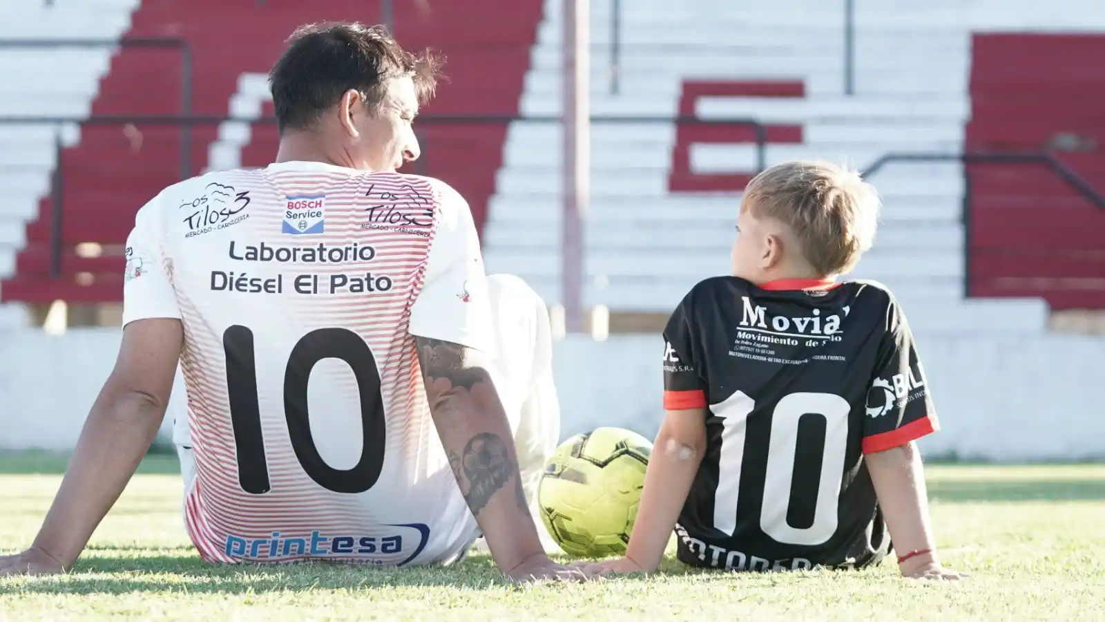 Zinedine, el necochense que llamó la atención en Independiente