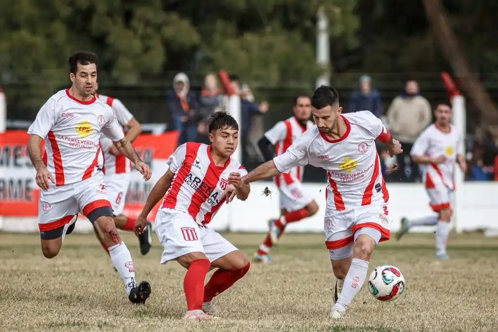 Tarde de clásicos en Primera