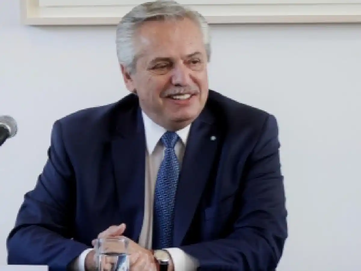 "Hay que trabajar para que los ingresos no se devalúen frente a la inflación"