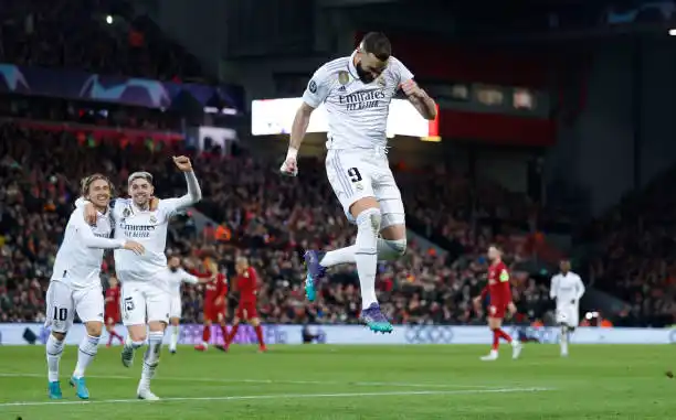 Real Madrid mostró su mística en Anfield Road.
