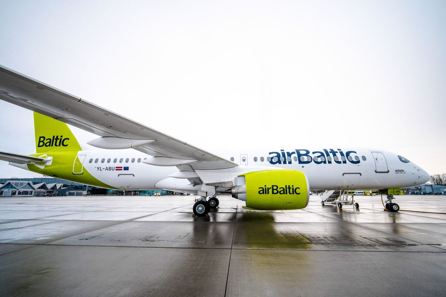 airBaltic launches new route to Palma de Mallorca from Finland