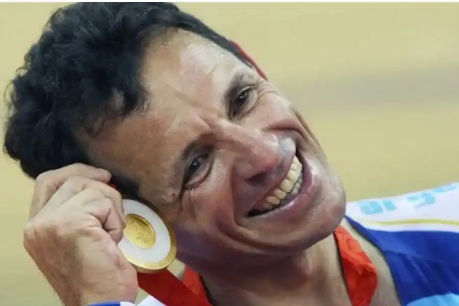 Violento robo a un campeón olímpico: se llevaron todos sus ahorros y medallas