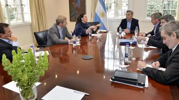 Tras el fallo de la Corte, Macri reunió a parte del gabinete