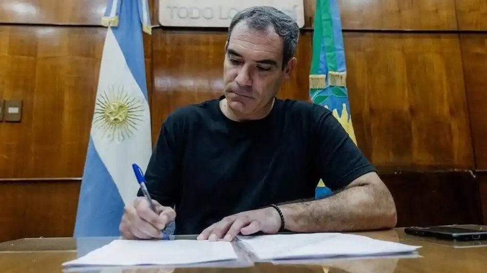 Neme firmó el aumento, que regirá desde junio.