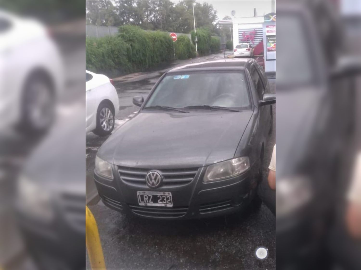 Robaron un auto en 25 de Mayo al 300