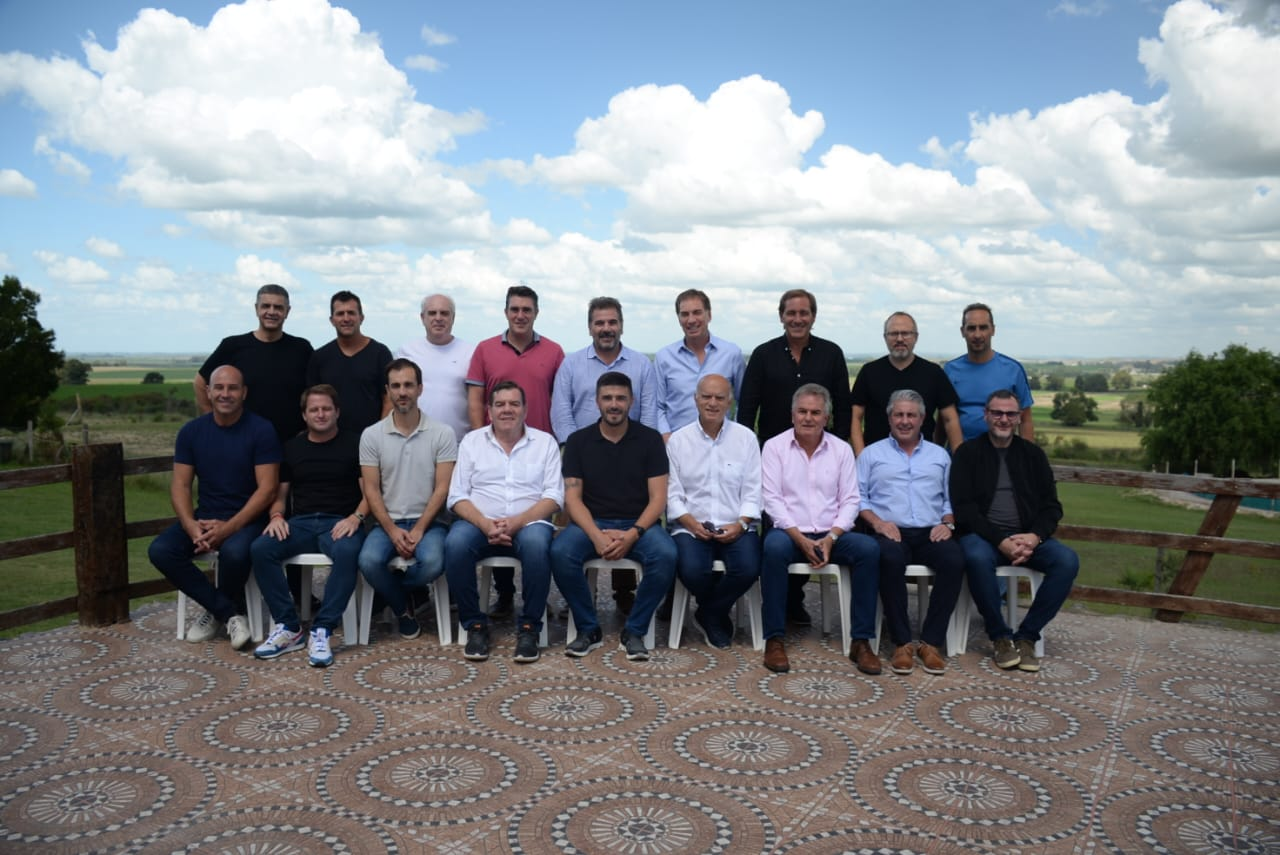 Elecciones 2023: El PRO bonaerense y sus precandidatos a la Gobernación se reunieron en Olavarría