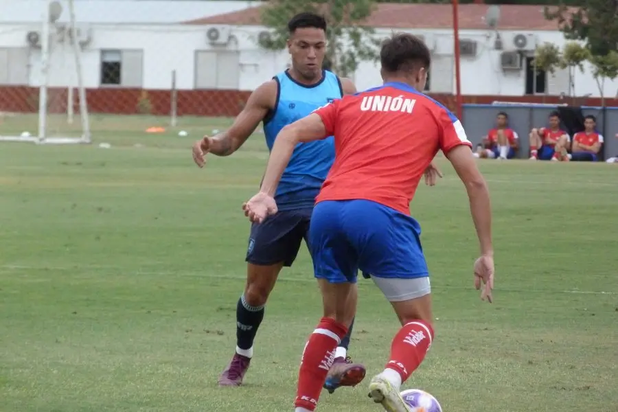 Prueba satisfactoria para el plantel de Ezequiel Medrán ante Unión de Santa Fe