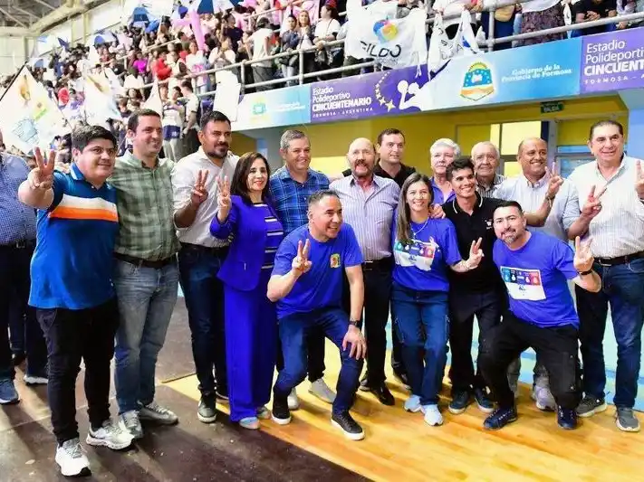 Intendentes respaldaron la gestión del 
gobernador Insfrán y al Modelo Formoseño