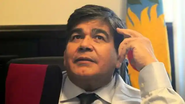 Ishii insiste con el Servicio Militar: "El país giró demasiado a la izquierda"