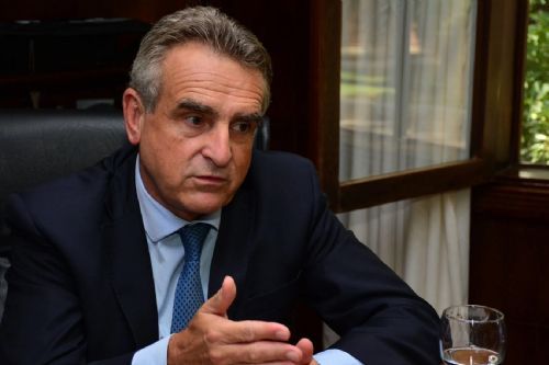 Agustín Rossi encabeza la primera reunión de Gabinete desde el cierre de listas