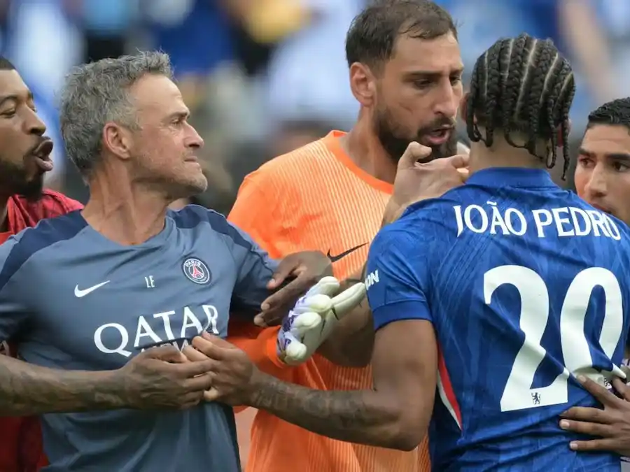 Luis Enrique agredió a Joao Pedro.