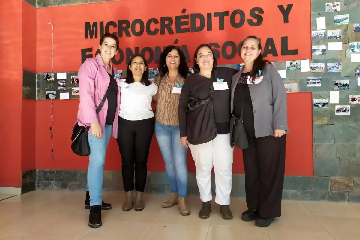 Larroque impulsará nuevos microcréditos para emprendedores