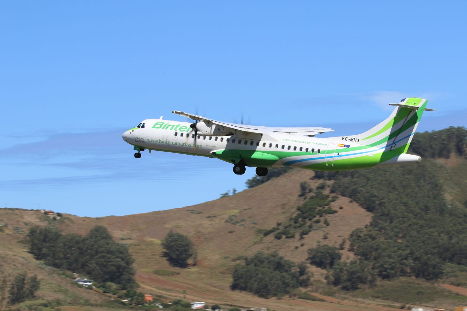 Binter renueva su flota con nuevos ATR 72-600