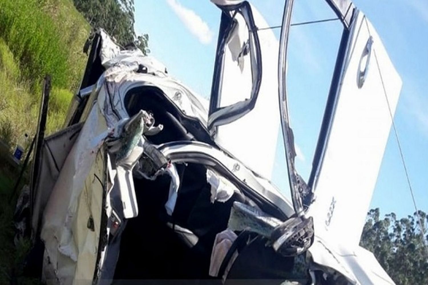 Una mujer falleció en un trágico accidente en la Autovía 14