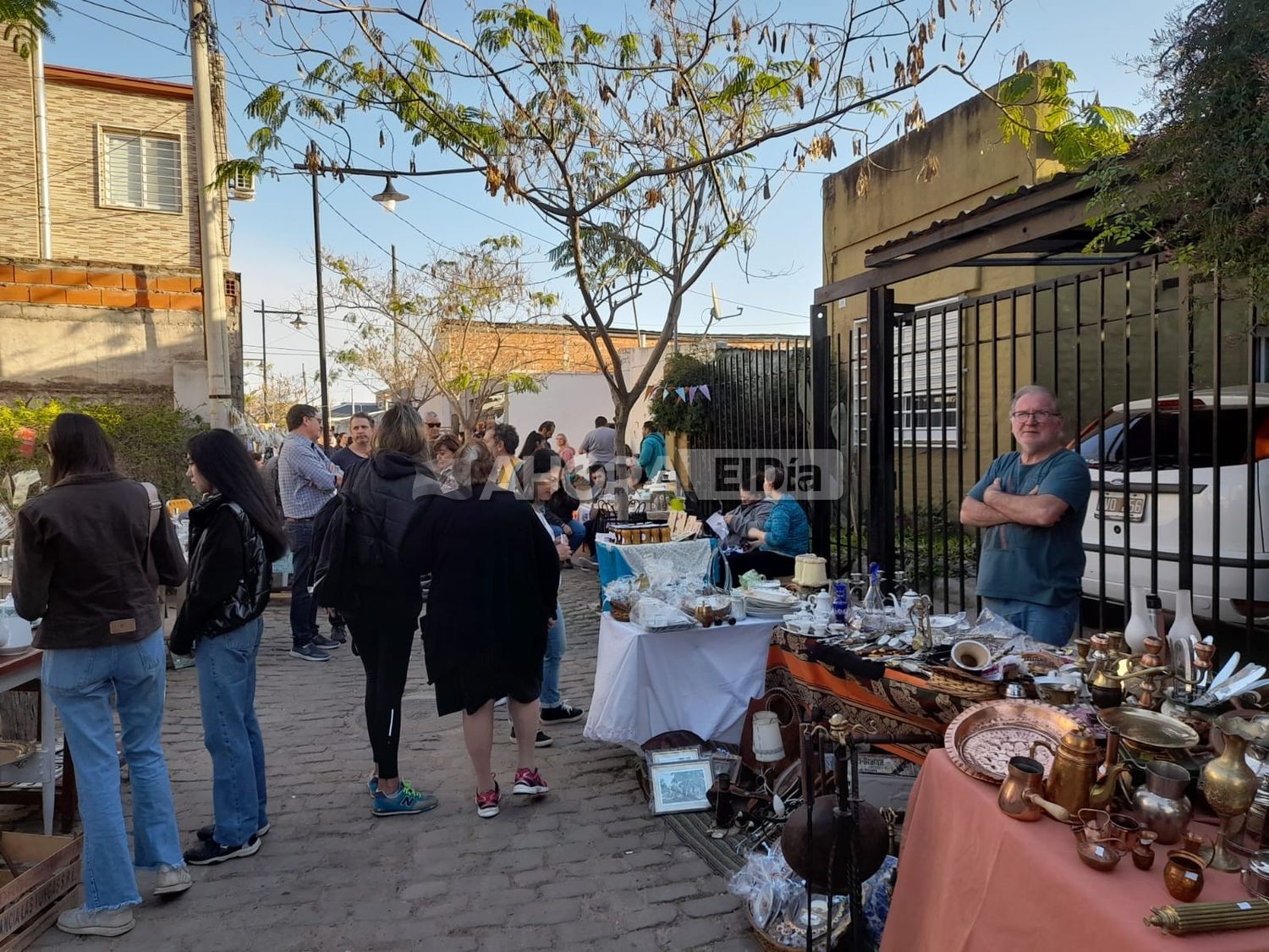 El nuevo paseo de antigüedades de Gualeguaychú que busca evocar el ambiente de San Telmo