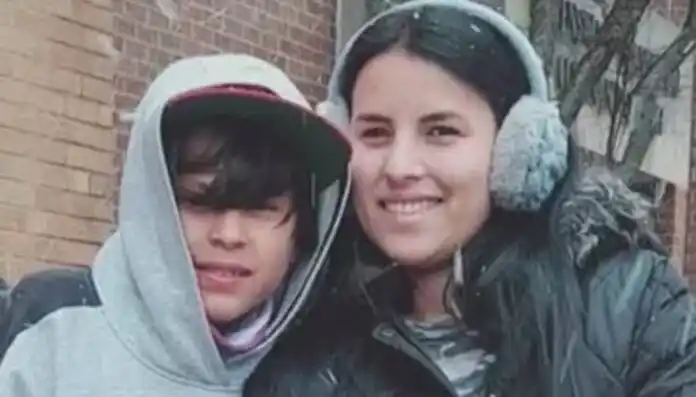 SALIERON A COMPRAR LOS ESTRENOS Y NO REGRESARON: madre venezolana y su hijo pierden la vida por accidente en Chicago