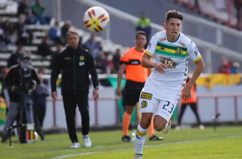 Aldosivi recibe a River y su público