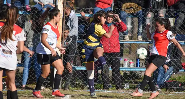 San Roque rescató un empate y sigue liderando el Ludmila Manicler